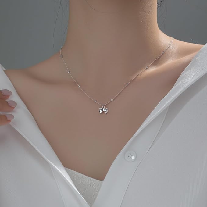 925 Sterling Silver Bow Pendant Necklace