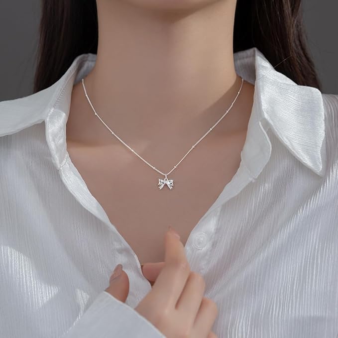 925 Sterling Silver Bow Pendant Necklace