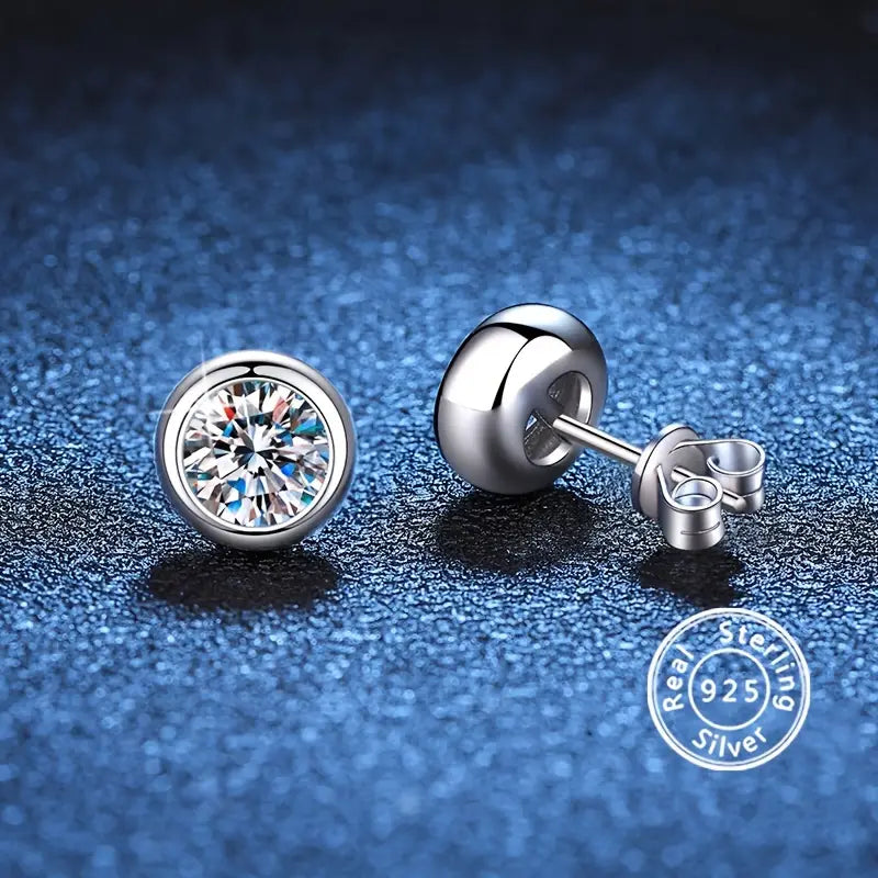 1 Carat Moissanite Stud Earrings in 925 Silver