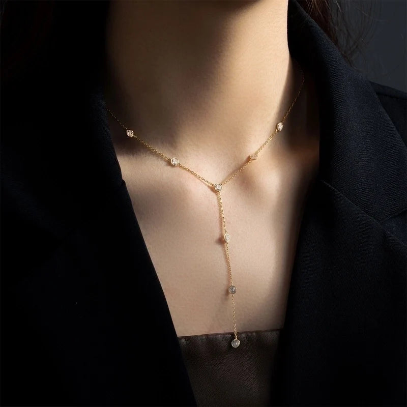 Silver Rhinestones Inlay Solid Color Pendant Necklace